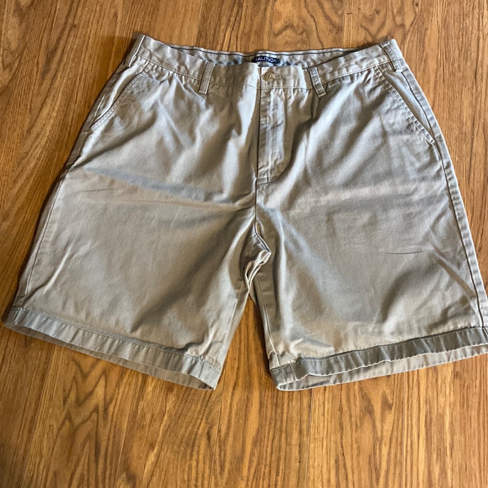 Nautica Mens Khaki Shorts